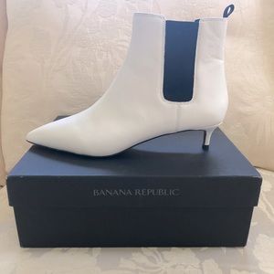 Women’s Banana Republic Leather Booties